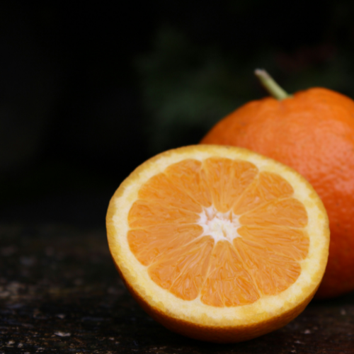 Vitamina C para o rosto: benefícios, como usar e melhor sérum antioxidante