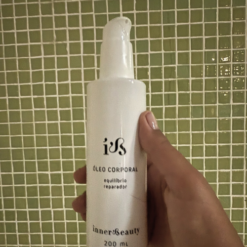 Uso terapêutico dos óleos corporais: tendências de bem-estar em 2025